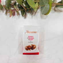 Load image into Gallery viewer, Thorntons Classic Gooey Caramel Heart Bag