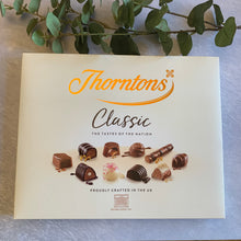 Load image into Gallery viewer, Thorntons MDW 449g Classic Box