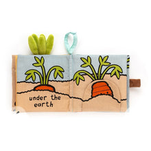Load image into Gallery viewer, Jellycat Vivacious Vegetable Carrot Book
