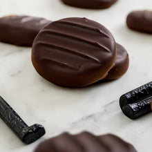 Load image into Gallery viewer, Dark Chocolate Liquorice Fondant Creams (150g)
